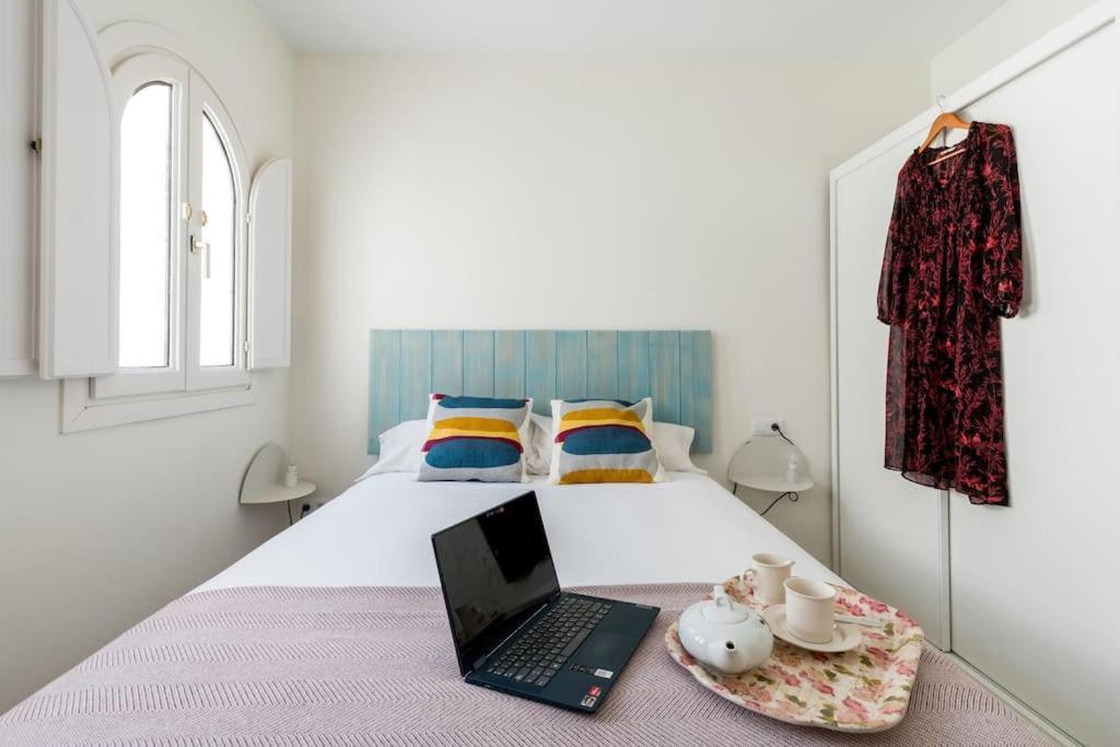 Apartamentos Rg, San Vicente 22 เซบีญา ภายนอก รูปภาพ